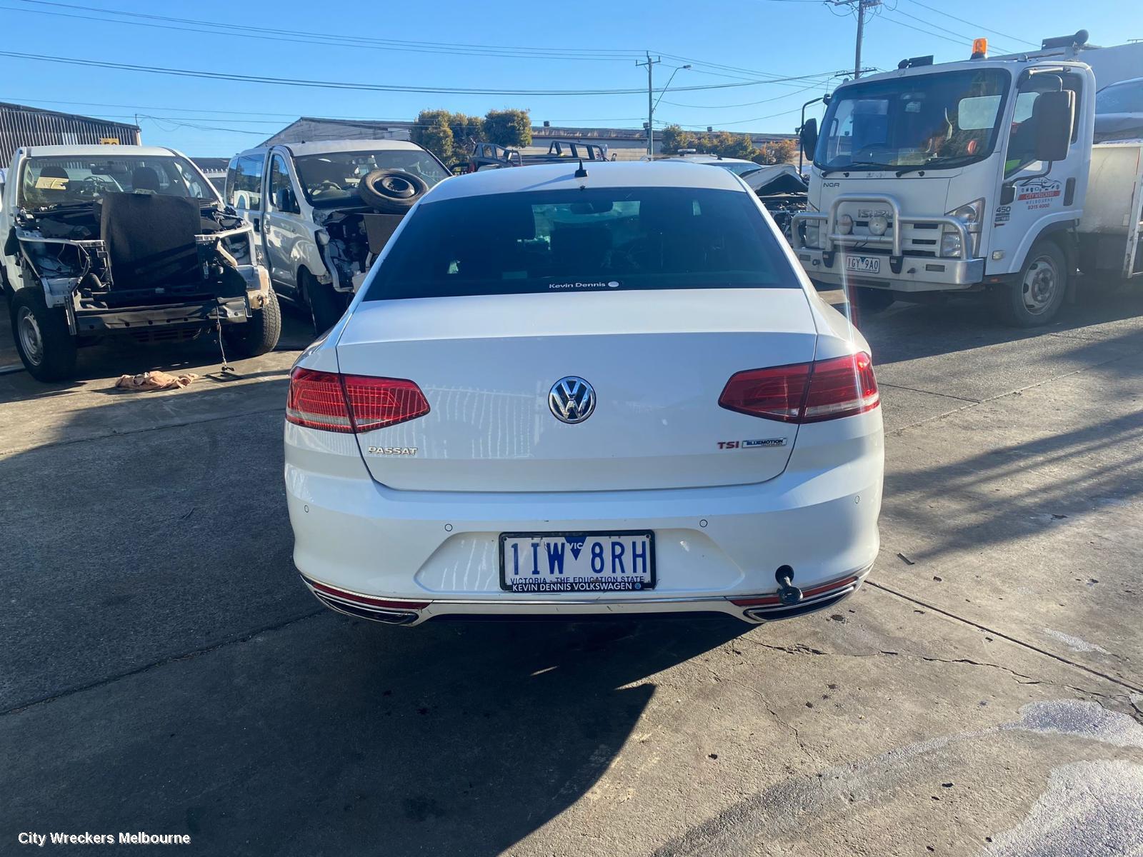 VOLKSWAGEN PASSAT SIDE STEP/SKIRT, B8/MK7, RH SIDE, 06/2015 ONWARDS - Image 3