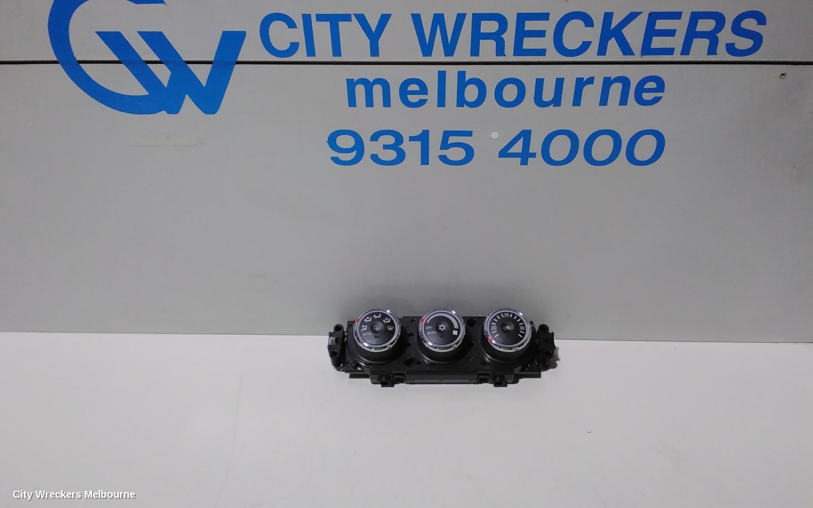 PEUGEOT 4008 HEATER/AC CONTROLS, 05/2012 - 12/2017 - Image 1