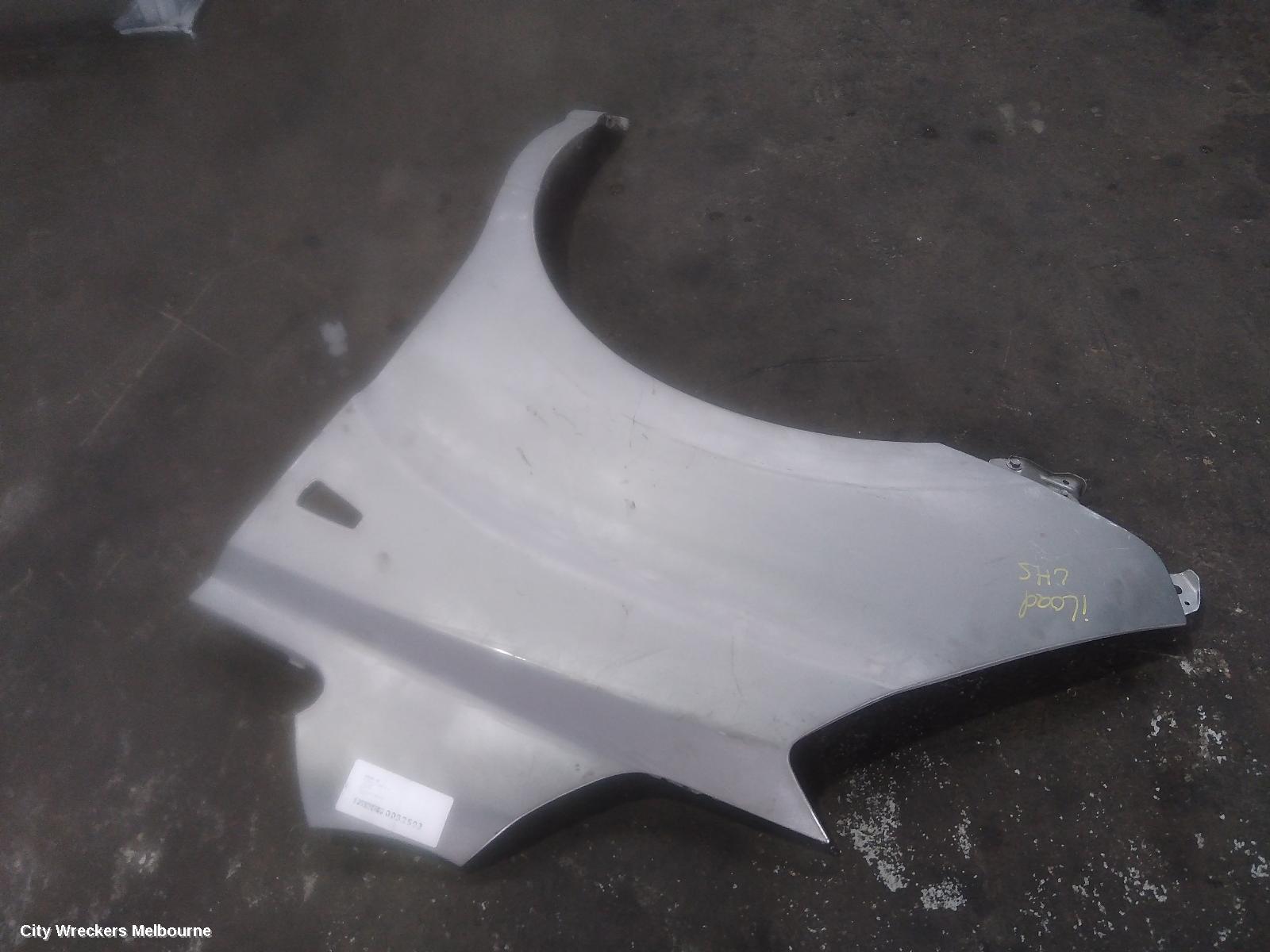 HYUNDAI ILOAD/IMAX LEFT GUARD, TQ, ILOAD, NON MOULD TYPE, 11/2007 - 02/2018 - Image 3