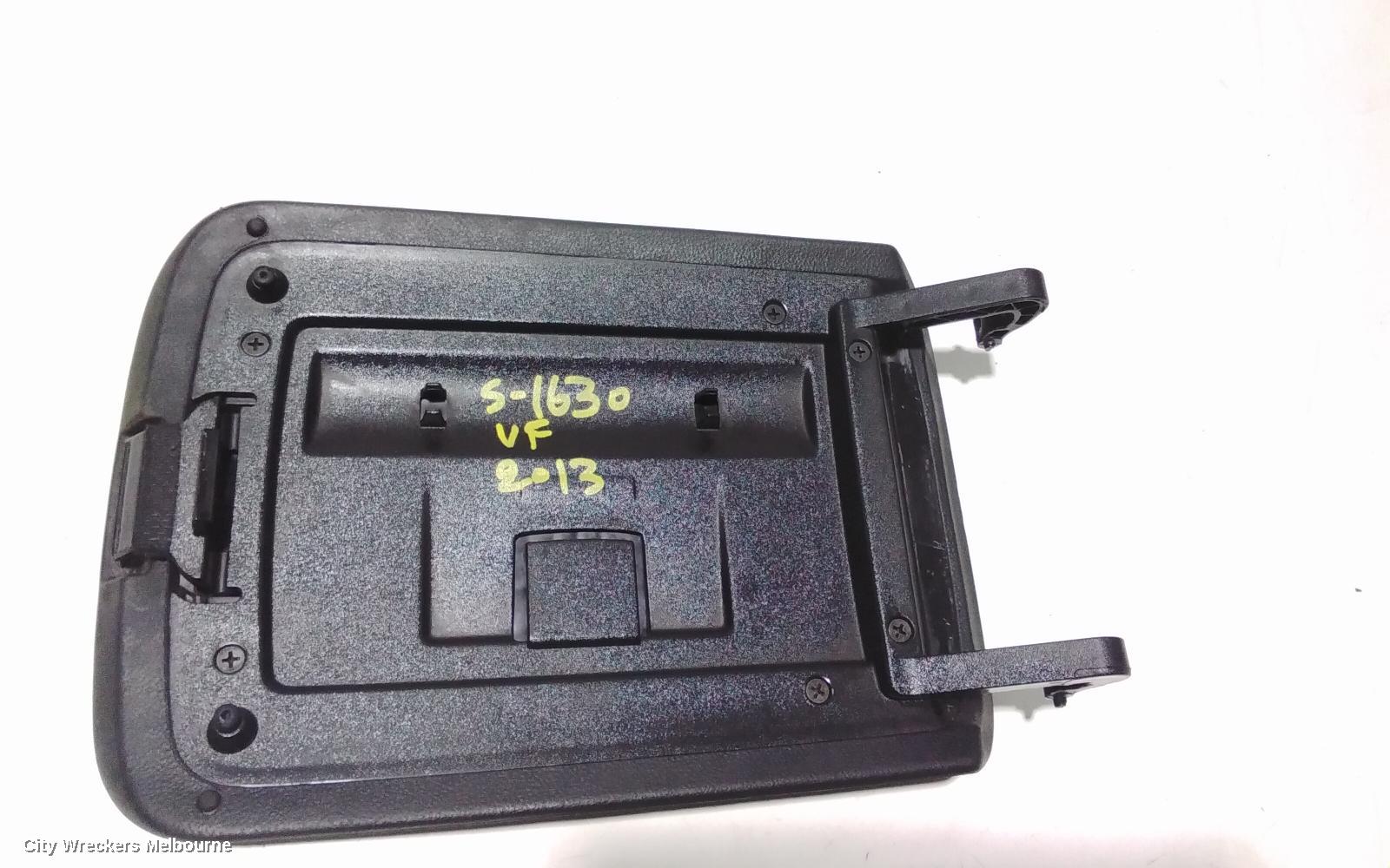 HOLDEN COMMODORE CONSOLE, VF, 05/2013 - 12/2017 - Image 3