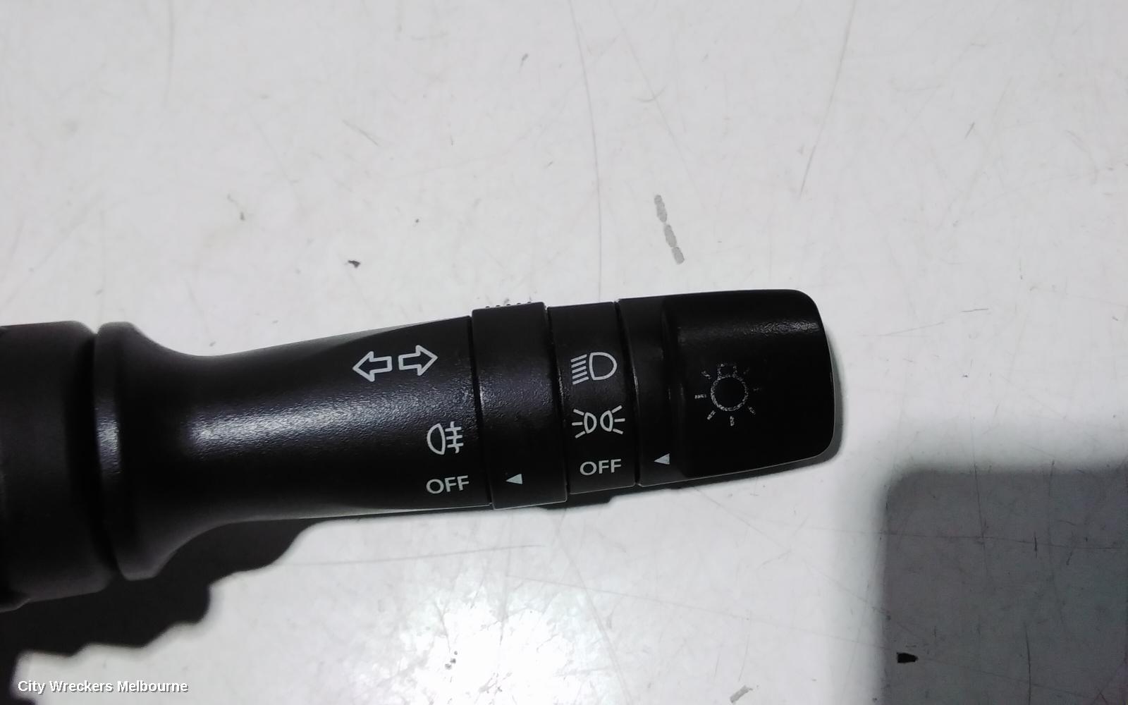 KIA CERATO COMBINATION SWITCH, FLASHER SWITCH, W/ FOGLAMP TYPE, TD, 10/2008 - 03/2013 - Image 2
