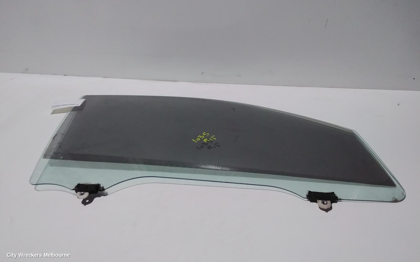 PEUGEOT 4008 RIGHT FRONT DOOR WINDOW, 05/2012 - 12/2017 - Image 1