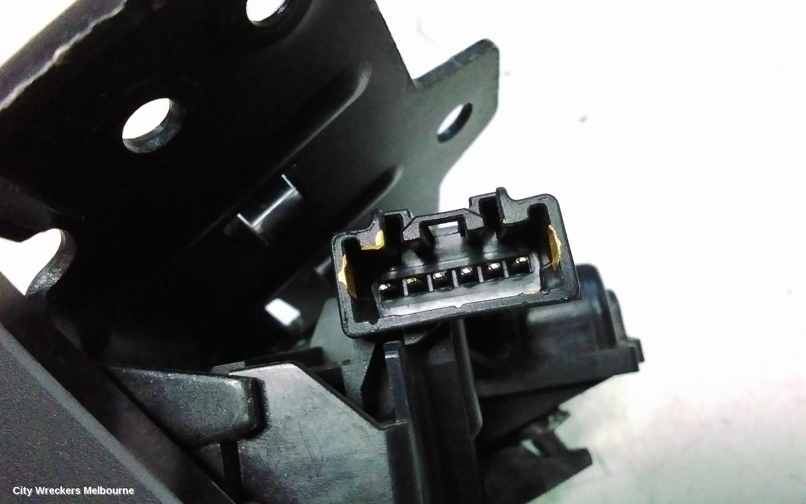 VOLVO XC40 DOOR/BOOT/GATE LOCK, TAILGATE LOCK, NON POWER TYPE, 02/2018 - 05/2022 - Image 3