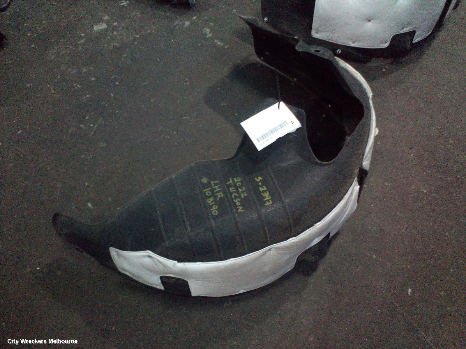 HYUNDAI TUCSON LEFT GUARD LINER, REAR, NX4, 02/2021 ONWARDS - Image 3