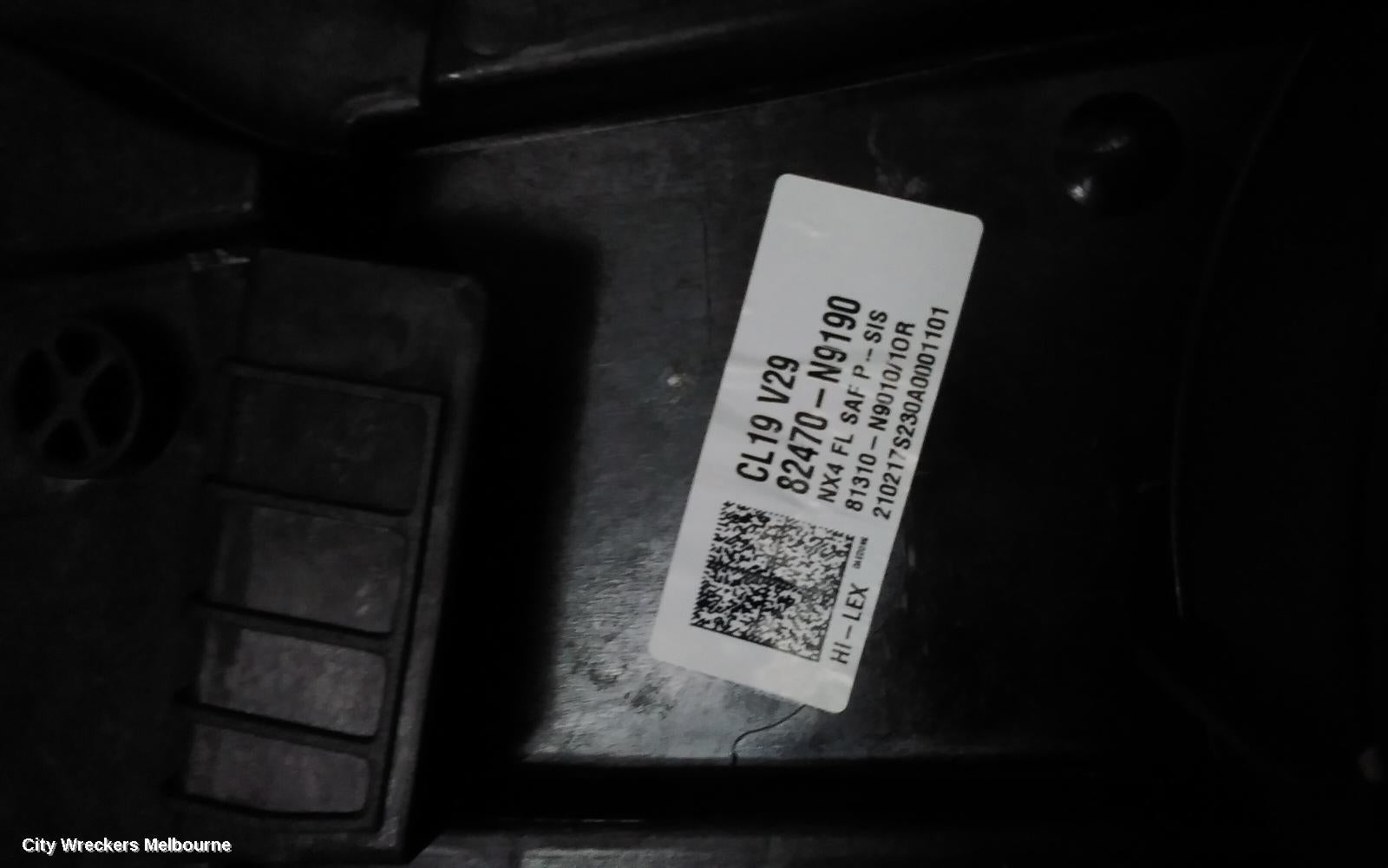 HYUNDAI TUCSON LEFT FRONT WINDOW REG/MOTOR, NX4, DOOR REG ASSY (REG AND MOTOR), 02/2021 ONWARDS - Image 3