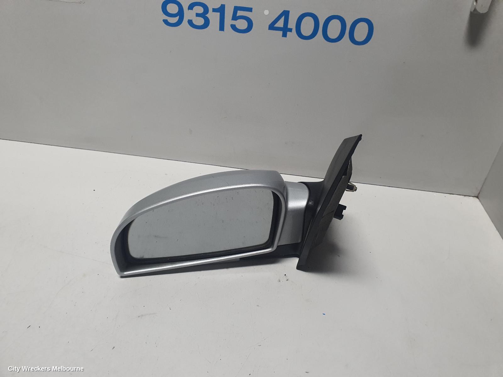 HYUNDAI GETZ LEFT DOOR MIRROR, TB, 3DR/5DR HATCH, POWER, COLOUR CODED, 09/2002 - 09/2011 - Image 3