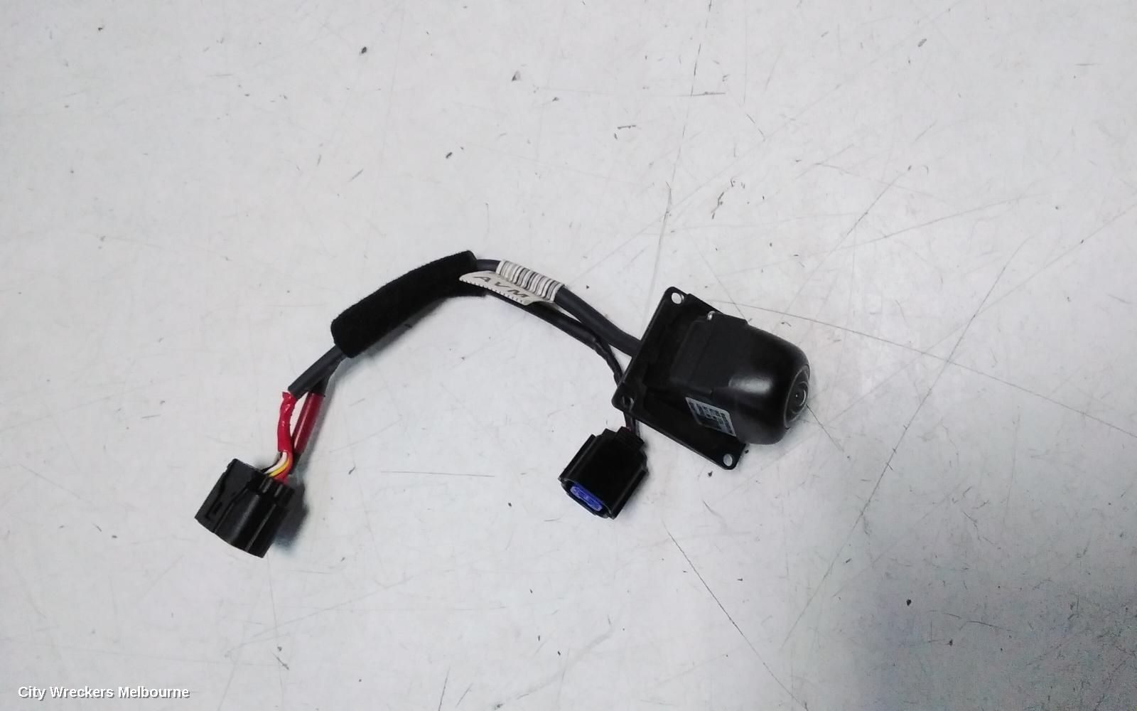 HYUNDAI GENESIS REVERSE CAMERA, DH, REVERSE CAMERA, 11/2014 - 01/2018 - Image 1
