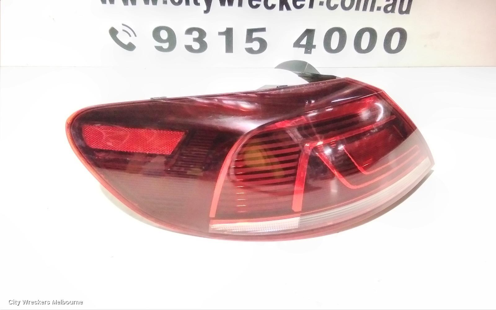 VOLKSWAGEN PASSAT LEFT TAILLIGHT, 3CC, SEDAN, LED TYPE, 03/2012 - 12/2016 - Image 3