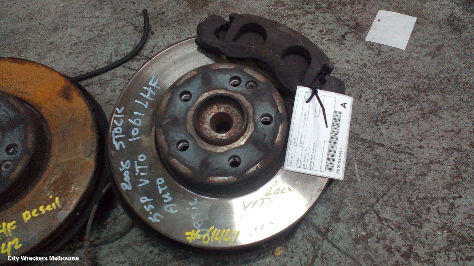 MERCEDES VITO LEFT FRONT HUB ASSEMBLY, 639, 04/2004 - 01/2011 - Image 1