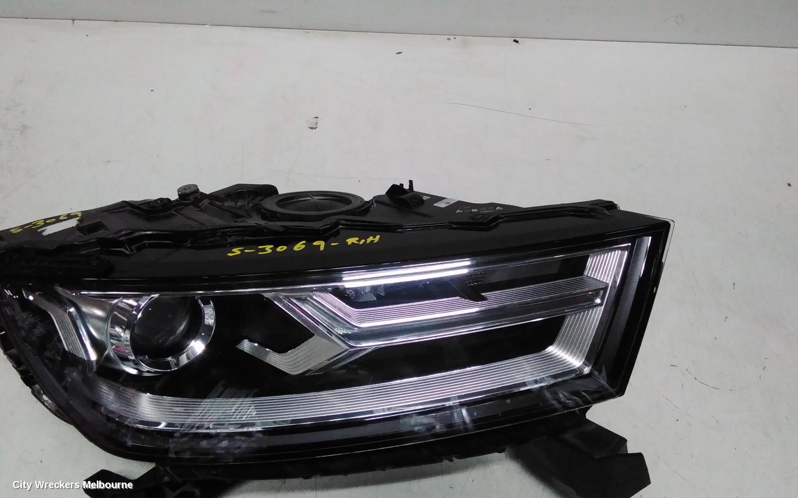 AUDI Q7 RIGHT HEADLAMP, 4M, XENON TYPE, 07/2015 - 03/2020 - Image 3