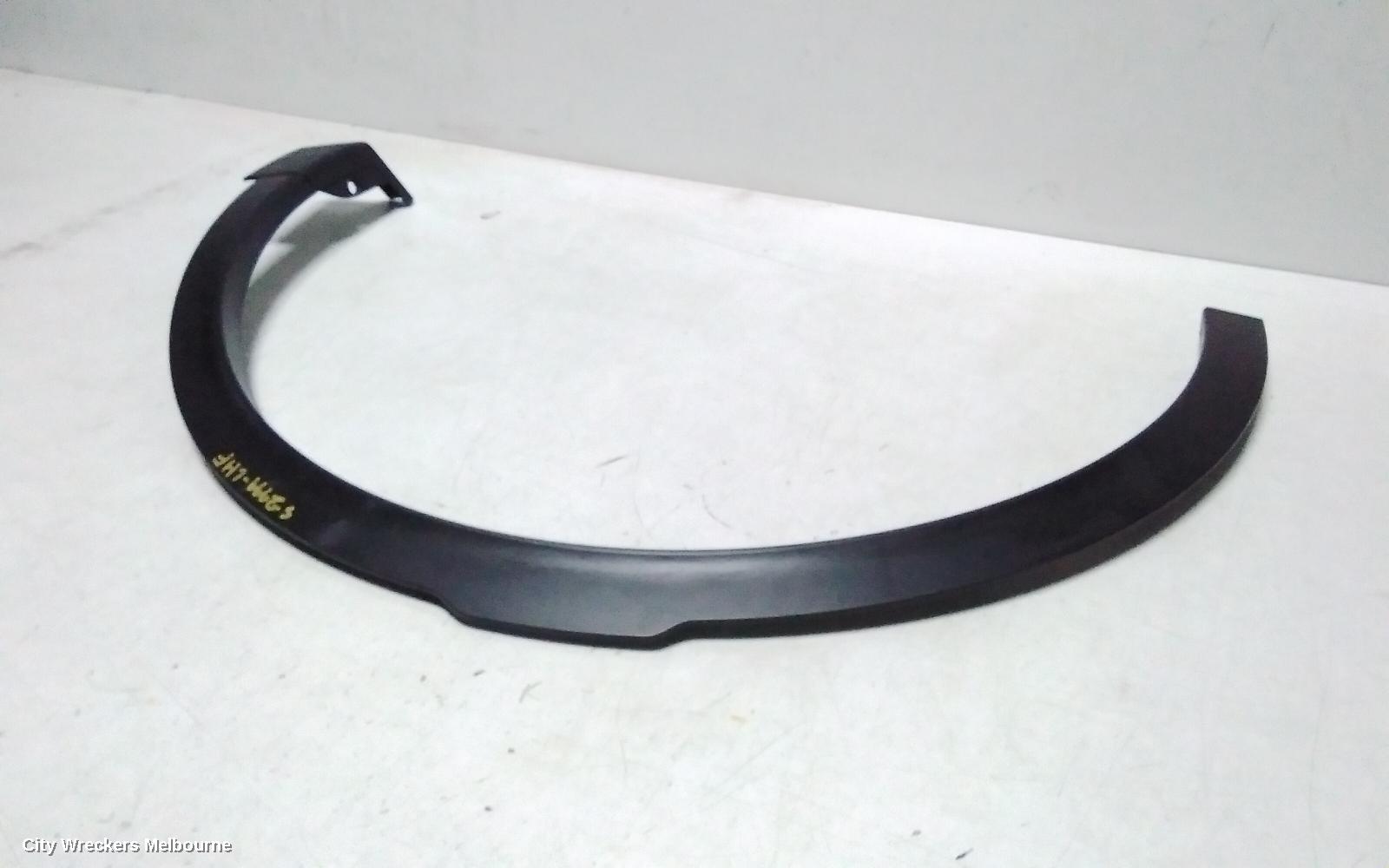 LAND ROVER DISCOVERY SPORT WHEEL ARCH FLARE, L550, LH FRONT, BLACK, 01/2015 ONWARDS - Image 2