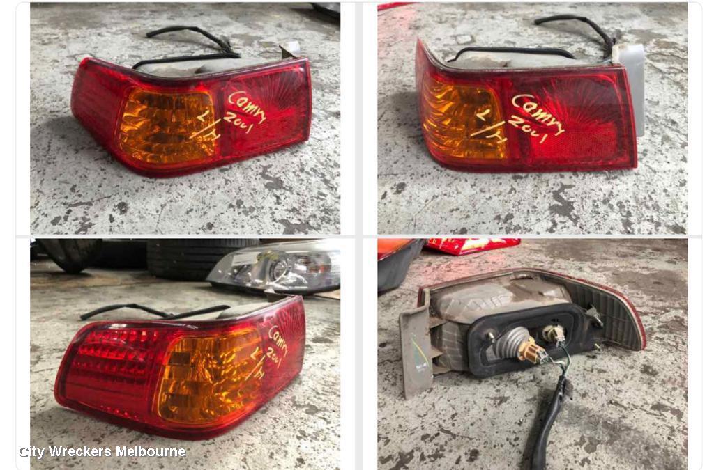 TOYOTA CAMRY LEFT TAILLIGHT, SK20, SEDAN, 10/2000 - 08/2002 - Image 1