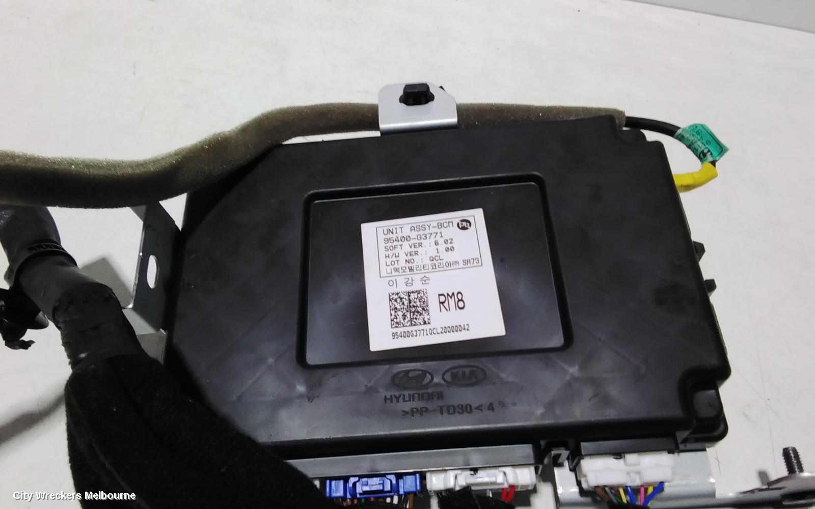 HYUNDAI I30 ECU, ENGINE ECU, 2.0, PETROL, ECU ONLY, PD, 03/2017 ONWARDS - Image 2