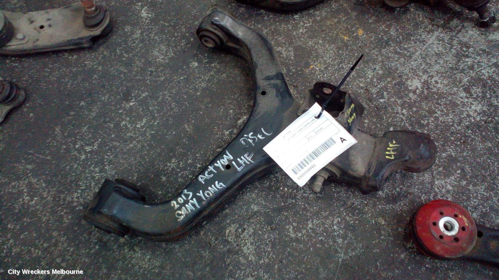 SSANGYONG ACTYON LEFT FRONT LOWER CONTROL ARM, 05/2012 - 01/2017 - Image 1
