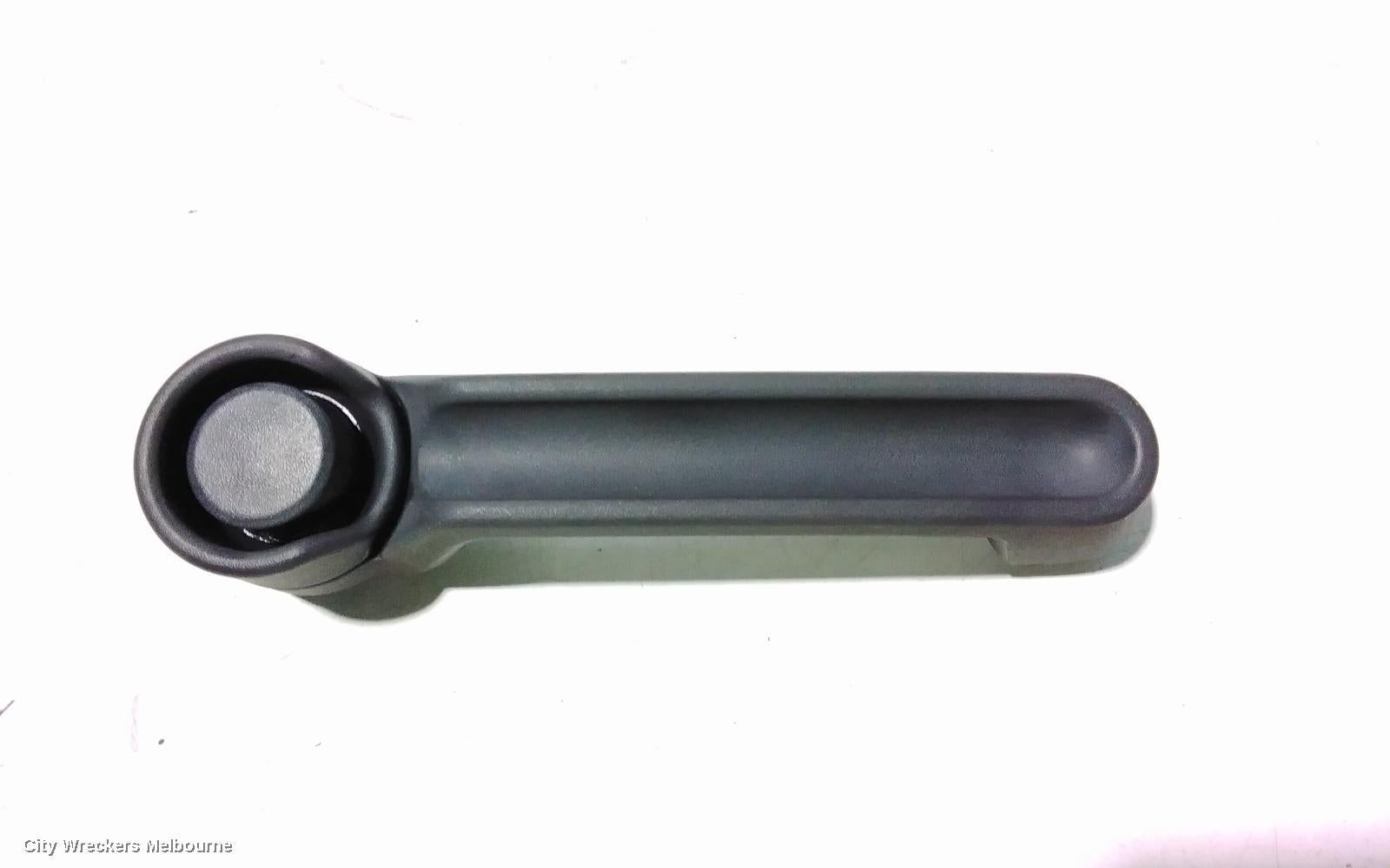 JEEP CHEROKEE DOOR HANDLE, OUTER, LH REAR, KK, 02/2008 - 09/2012 - Image 2