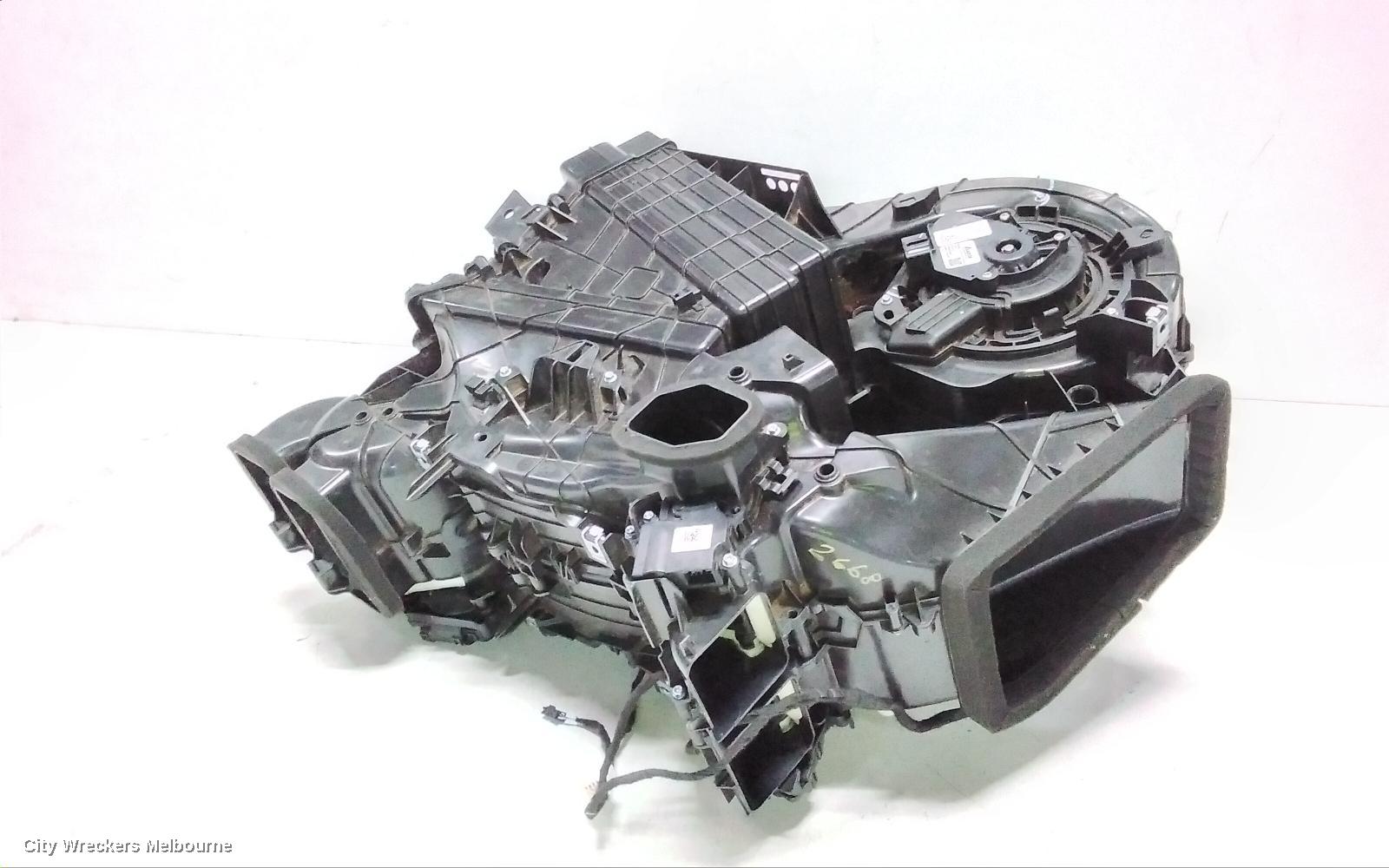 TESLA MODEL 3 HEATER CORE/BOX, 1ST GEN, 06/2019 ONWARDS - Image 3