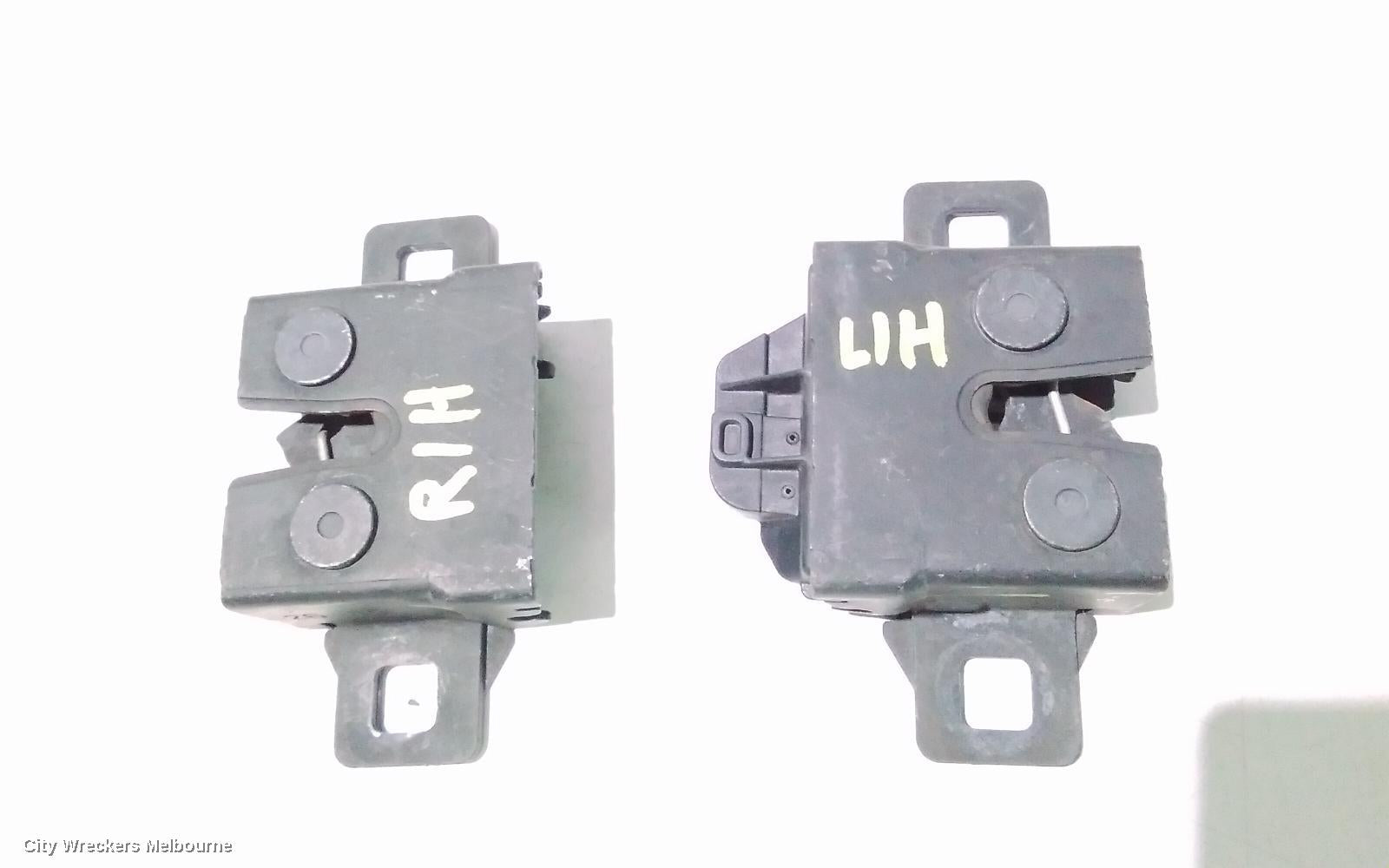 LAND ROVER RANGEROVER SPORT BONNET LOCK/SUPPORT, L494, 12/2013 - 04/2022 - Image 2