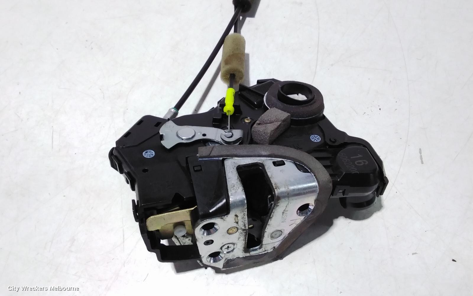 LEXUS ES300 (92-05) DOOR/BOOT/GATE LOCK, MCV30, RIGHT FRONT DOOR LOCK, 10/2001 - 12/2005 - Image 3