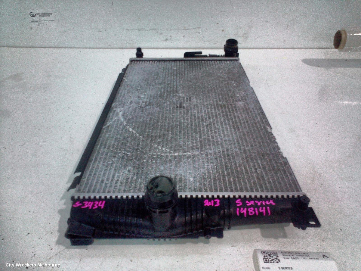 BMW 5 SERIES RADIATOR, AUTO, 2.0, F07/F10/F11, 05/2010 - 01/2017 - Image 1