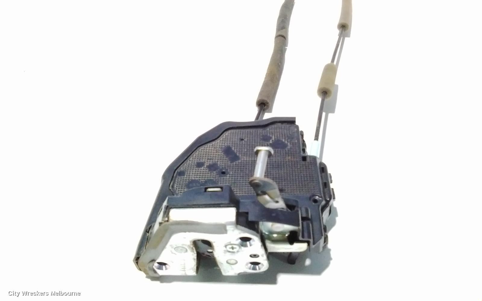 TOYOTA KLUGER DOOR/BOOT/GATE LOCK, RIGHT REAR DOOR LOCK, GSU40-GSU45, 07/2010 - 02/2014 - Image 2