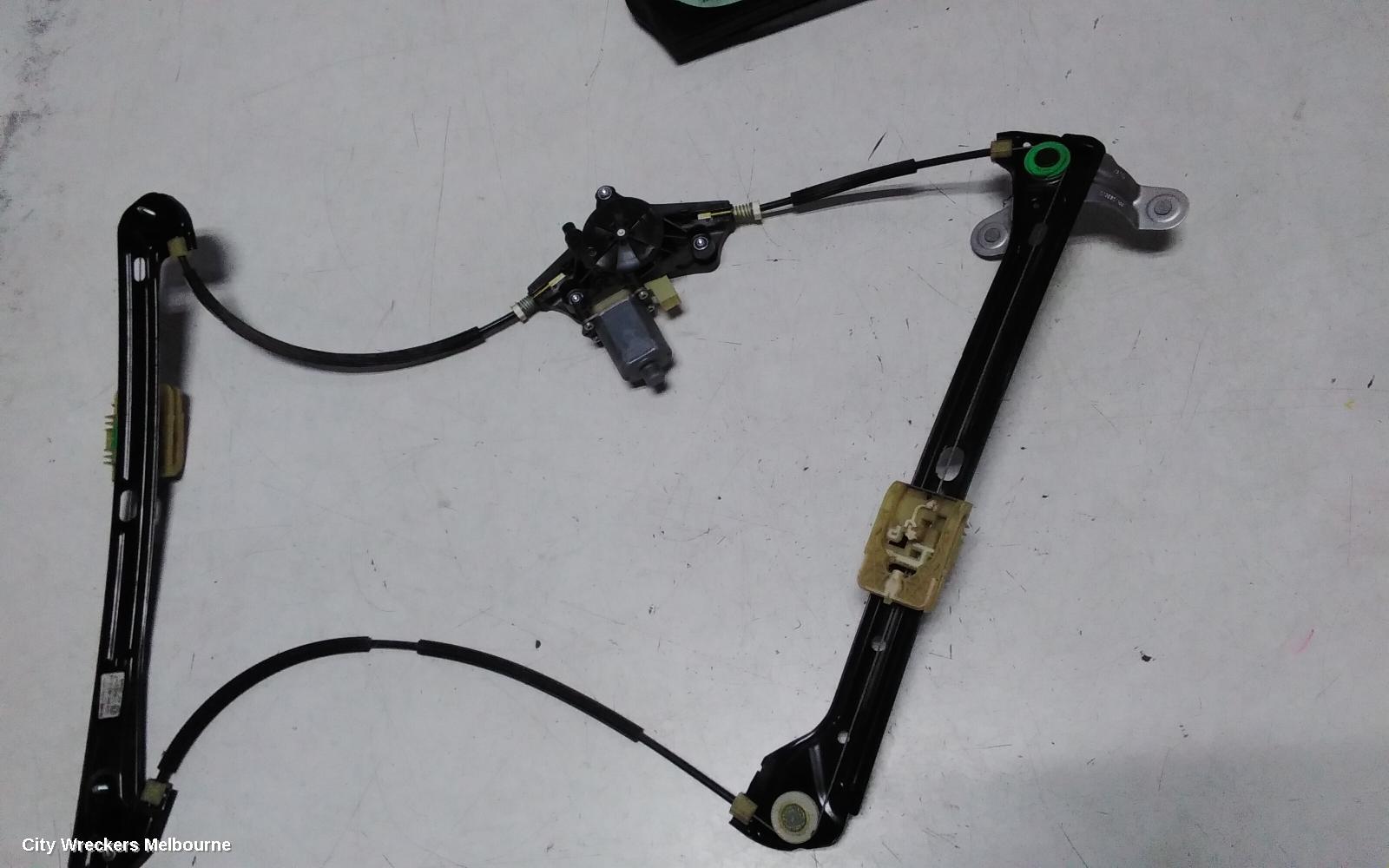 VOLKSWAGEN GOLF LEFT FRONT WINDOW REG/MOTOR, GEN 7, 5DR HATCH, DOOR REG ASSY (REG AND MOTOR), 11/2012 - 08/2020 - Image 1