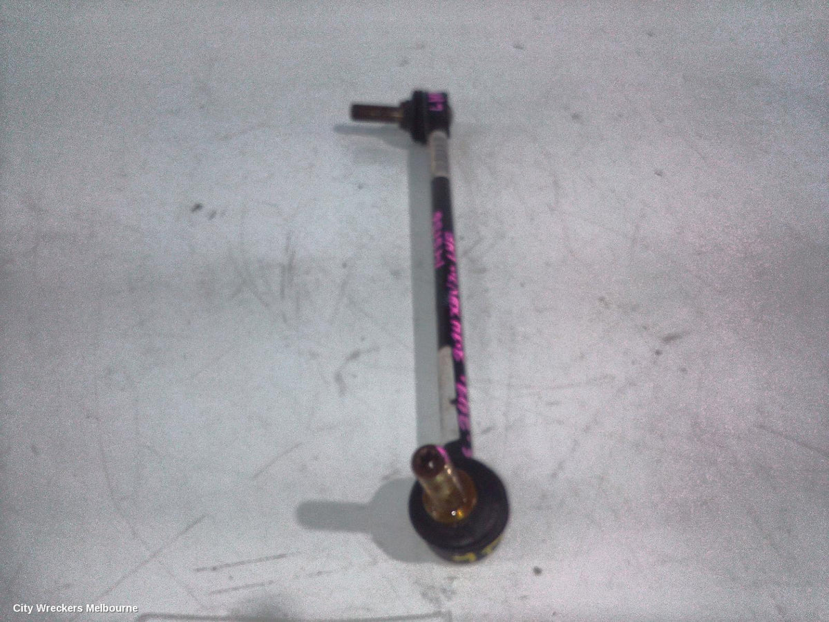 MAHINDRA XUV700 STABILISER BAR, W601, 01/2023 ONWARDS - Image 1