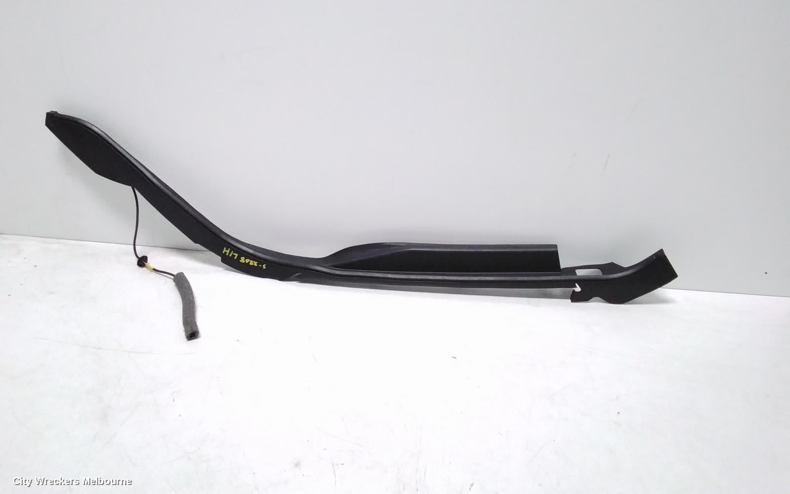 LAND ROVER RANGEROVER SPORT, L494, 12/2013 - 04/2022, TAILGATE SENSOR ON THE LEFT  P/N CPLA-406A77 : 111845 - Image 2