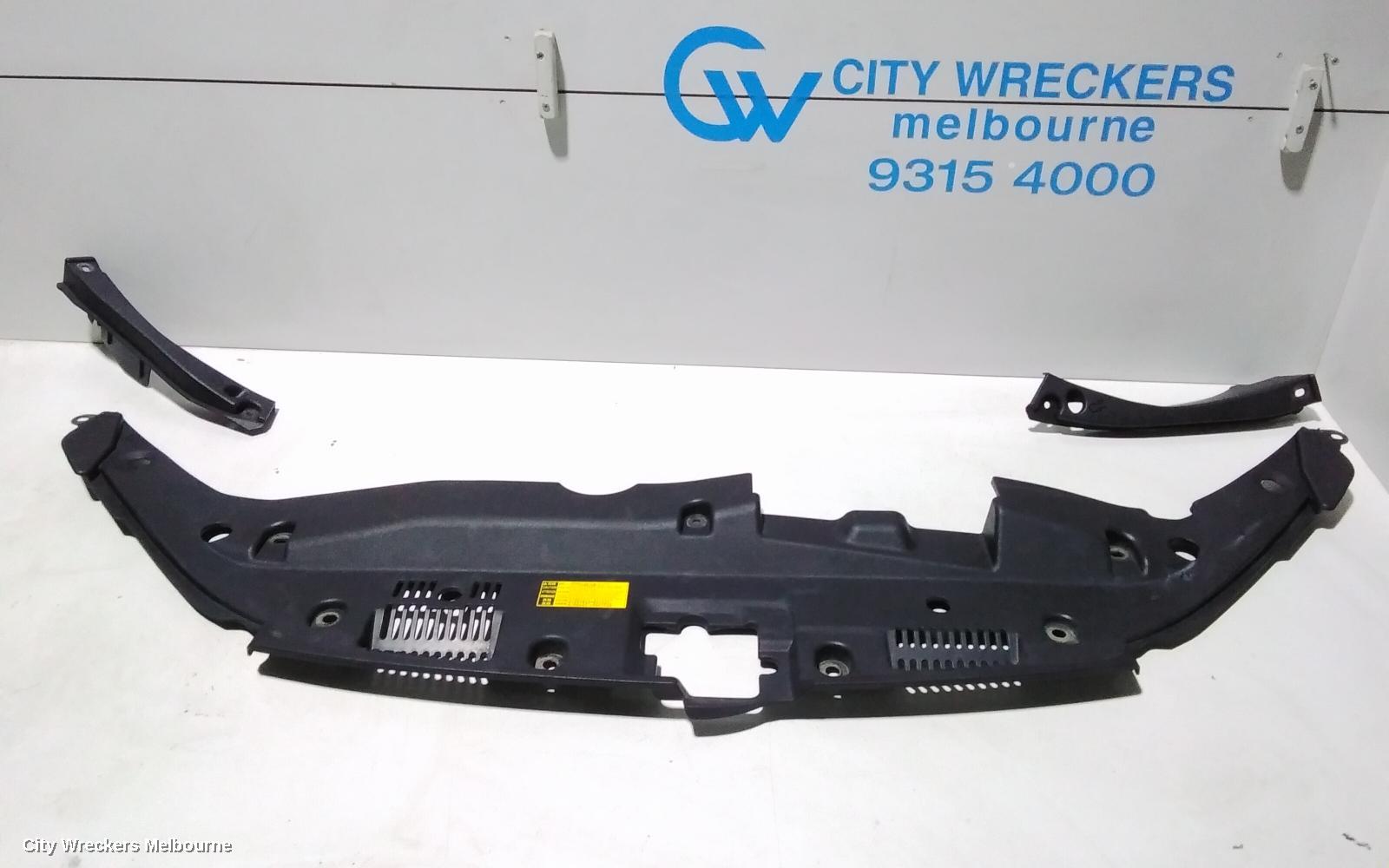TOYOTA KLUGER, XU50 SERIES, 03/2014 - 02/2021, TOP LOCK PANEL PLASTIC COVER ONLY  , : 81787 - Image 1