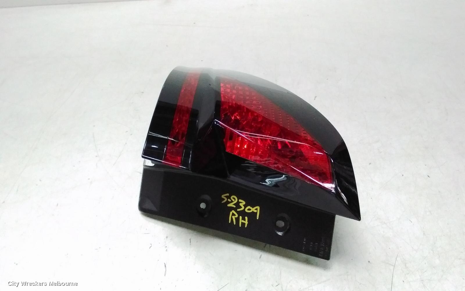 HYUNDAI TUCSON RIGHT TAILLIGHT, NX4, IN BODY, HALOGEN TYPE, 02/2021 ONWARDS - Image 3