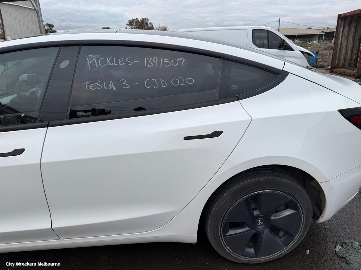 TESLA MODEL 3 WHEEL COVER/HUB CAP, MAG WHEEL COVER, GRAY, 1ST GEN, 06/2019 ONWARDS - Image 3