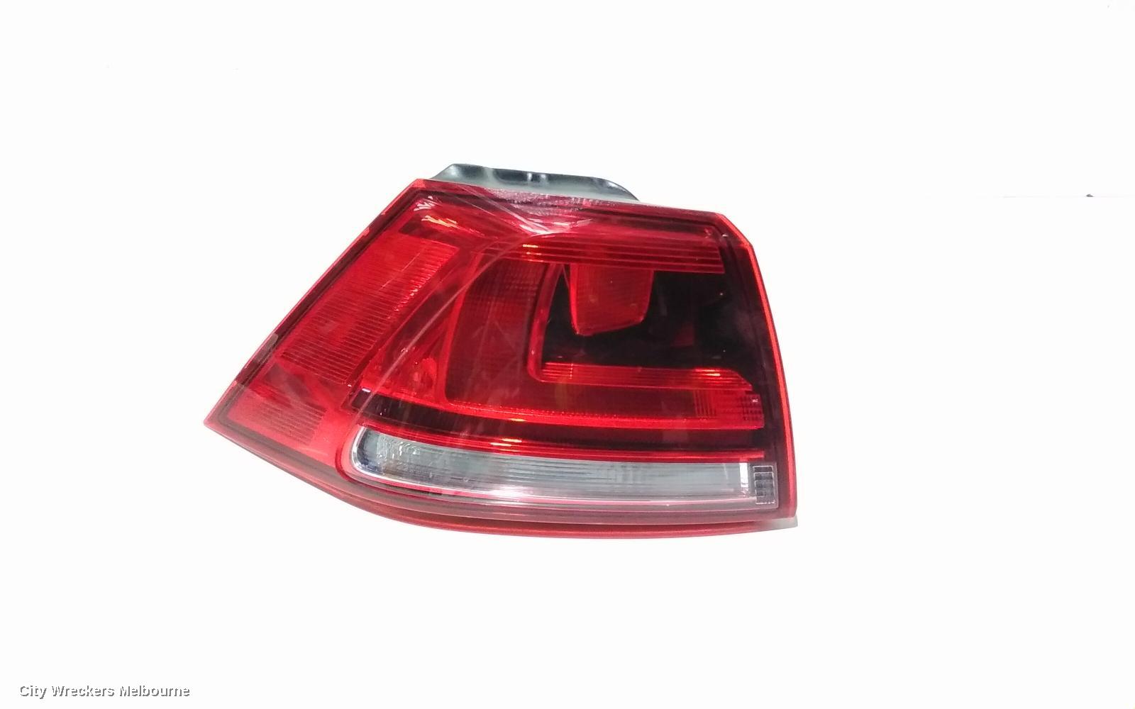 VOLKSWAGEN GOLF LEFT TAILLIGHT, GEN 7, HATCH, STANDARD, NON LED TYPE, 03/2013 - 03/2017 - Image 2