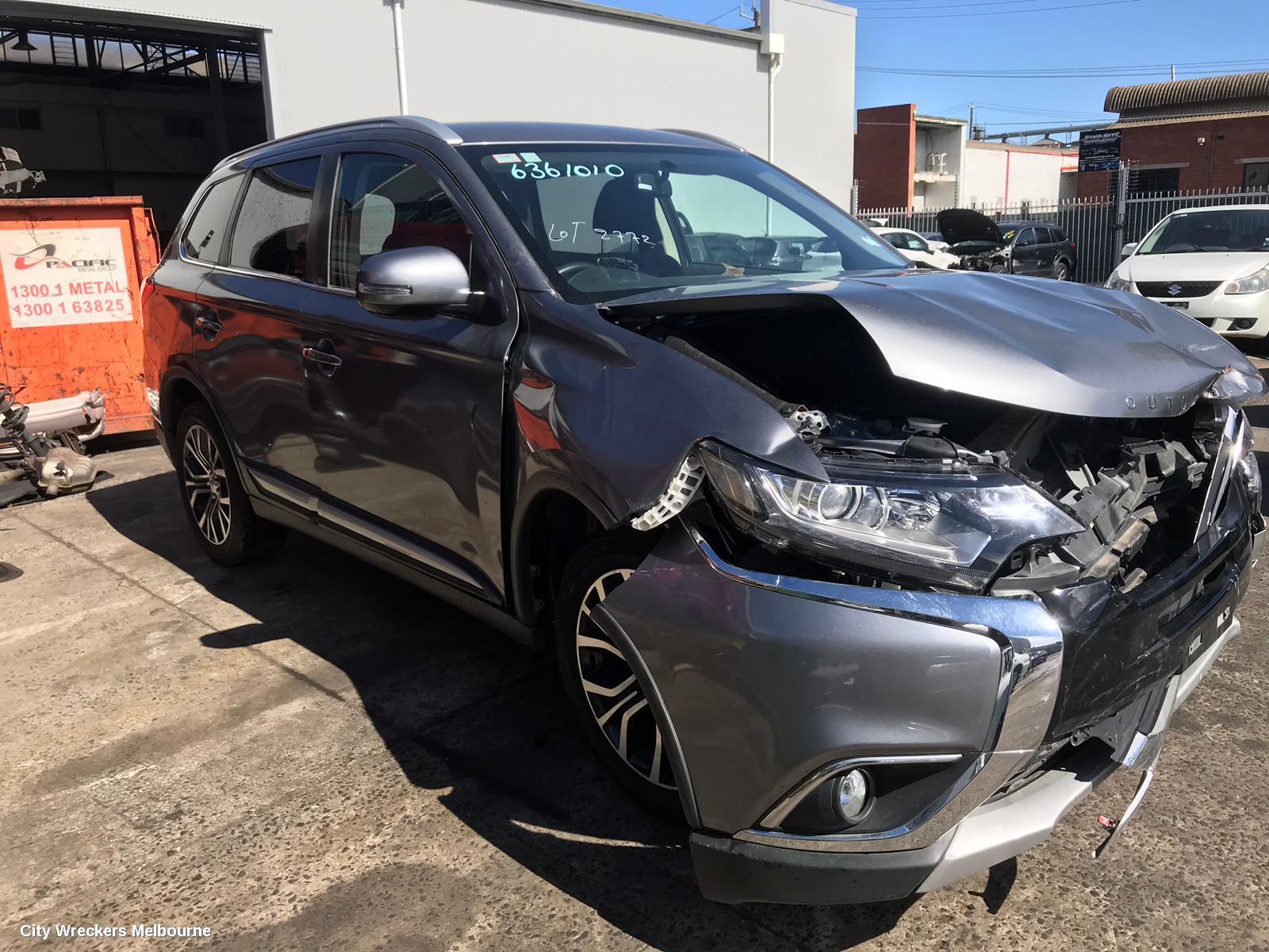 MITSUBISHI OUTLANDER LEFT REAR DOOR/SLIDING, ZK-ZL, NON PHEV TYPE, 04/2015 - 07/2021 - Image 3
