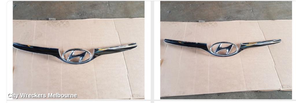HYUNDAI ELANTRA GRILLE, RADIATOR GRILLE, MD, ACTIVE/ELITE, CHROME, 03/2011 - 09/2013 - Image 1