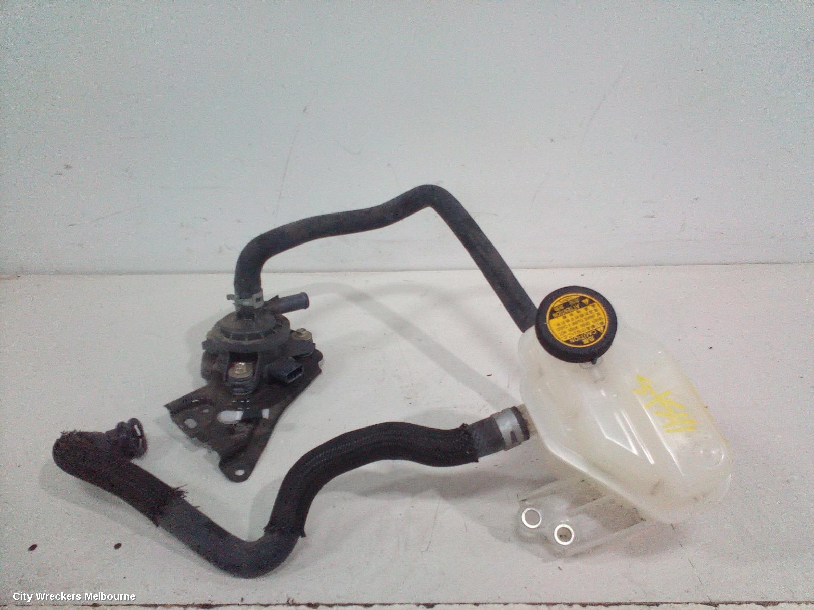TOYOTA PRIUS OVERFLOW BOTTLE, NHP10R, PRIUS C, INVERTER TYPE, 12/2011 - 03/2020 - Image 3