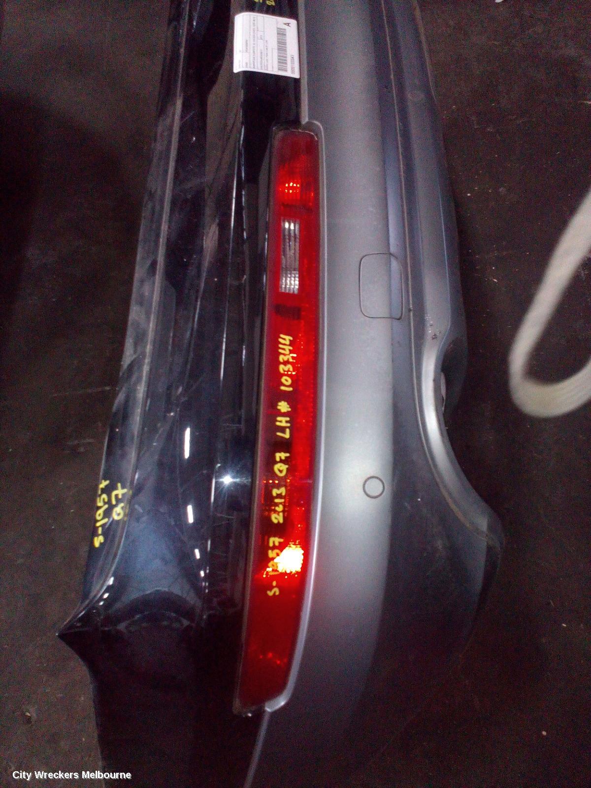 AUDI Q7 REAR BUMPER, BUMPER BAR (2 PIECE), 4L, GREY, 10/2009 - 08/2015 - Image 3