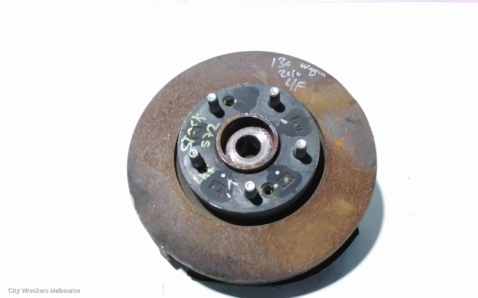 HYUNDAI I30 LEFT FRONT HUB ASSEMBLY, FD, ABS TYPE, 09/2007 - 04/2012 - Image 1