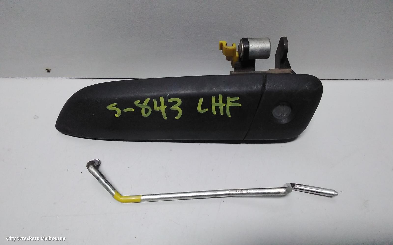 TOYOTA HIACE DOOR HANDLE, OUTER, LH FRONT, TRH/KDH, 03/2005 - 04/2019 - Image 2
