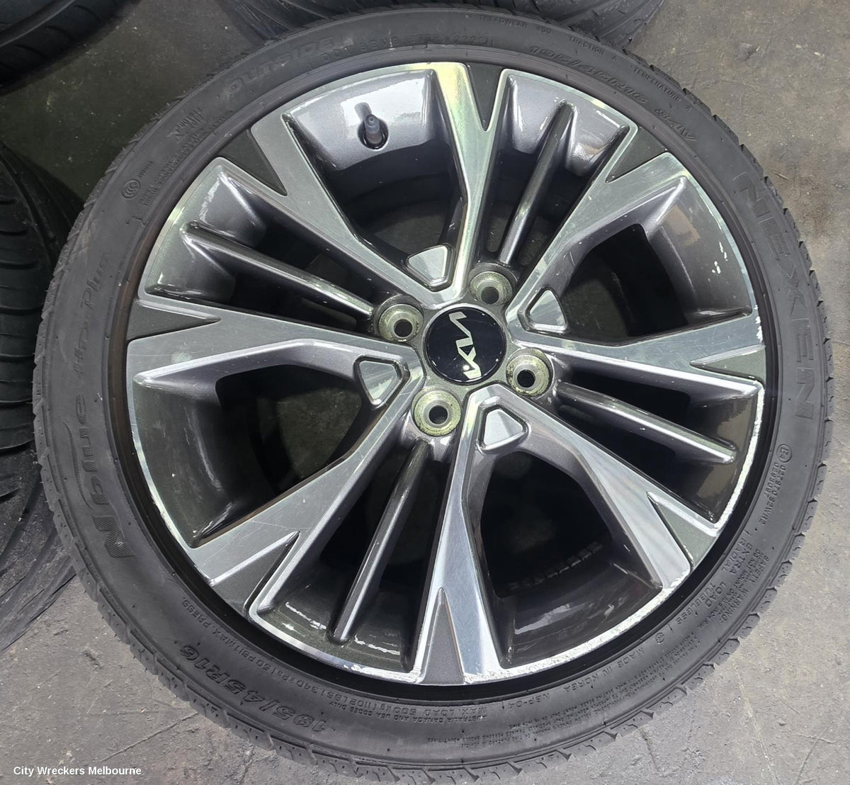 KIA PICANTO WHEEL MAG, FACTORY, 16X6.5IN, 4 V SPOKE, JA, 08/2020 - 07/2023 - Image 3