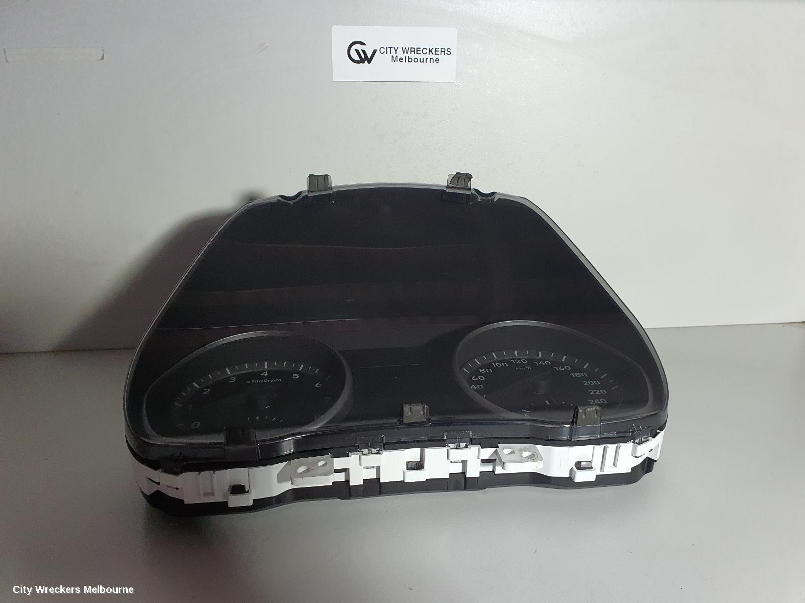 HYUNDAI I30 INSTRUMENT CLUSTER, PETROL, AUTO T/M, PD, 03/2017 ONWARDS - Image 1