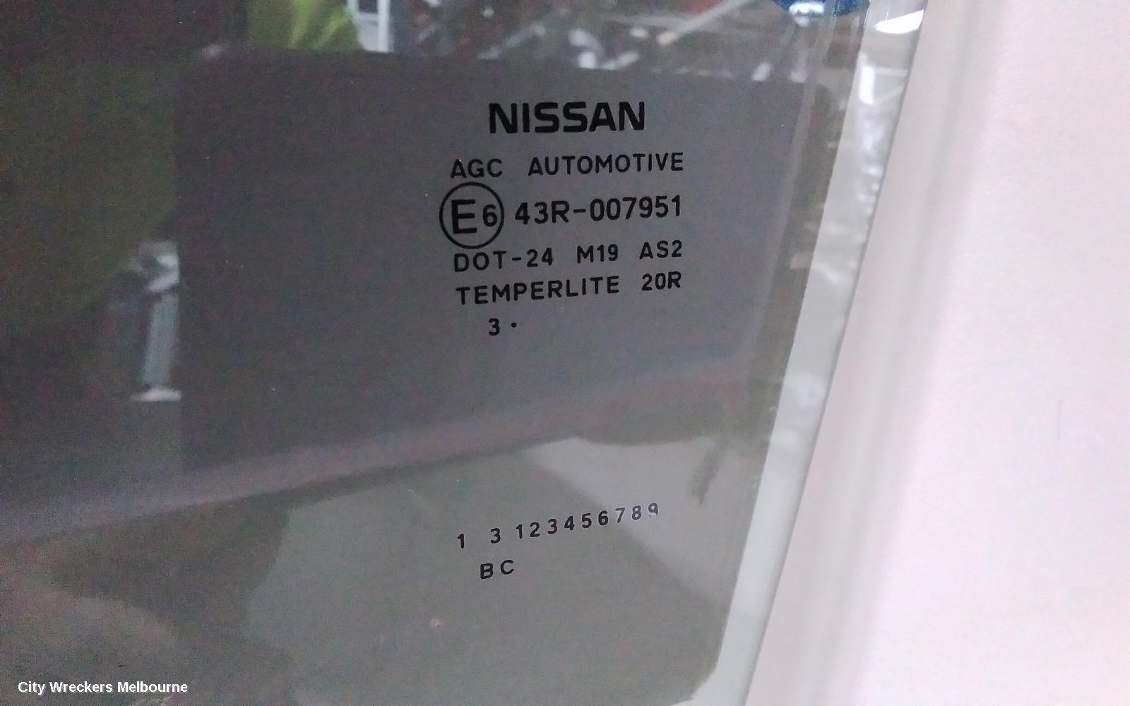 NISSAN JUKE LEFT FRONT DOOR WINDOW, F15, 06/2010 - 12/2019 - Image 2