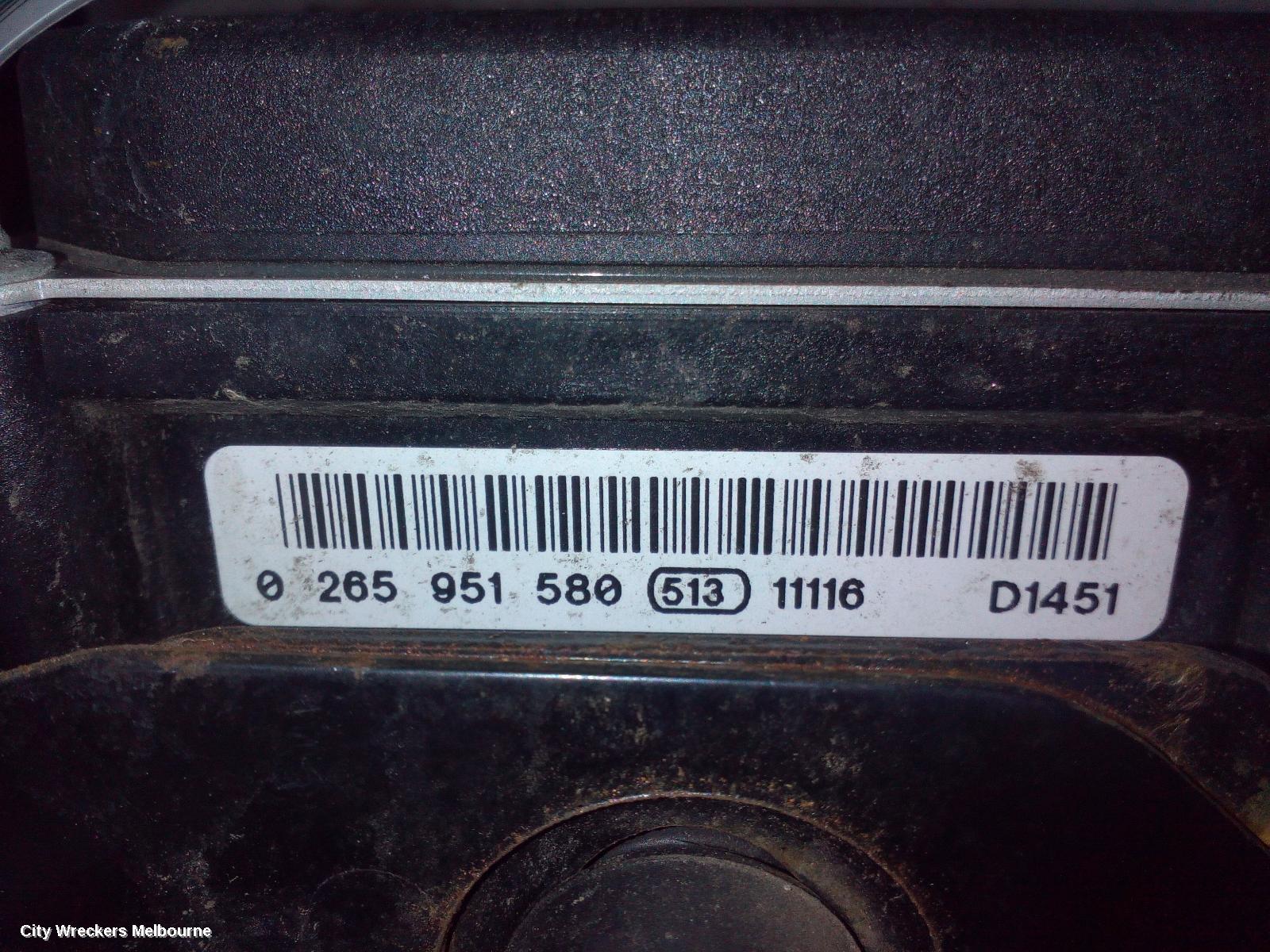 SUBARU FORESTER ABS PUMP/MODULATOR, P/N 27596SC060, VDC TYPE, 02/2008 - 12/2012 - Image 2
