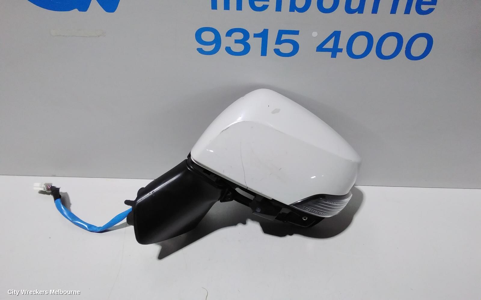 SUBARU OUTBACK LEFT DOOR MIRROR, 6TH GEN, MANUAL FOLD, NON BLIND SPOT TYPE, 08/2014 - 02/2016 - Image 3