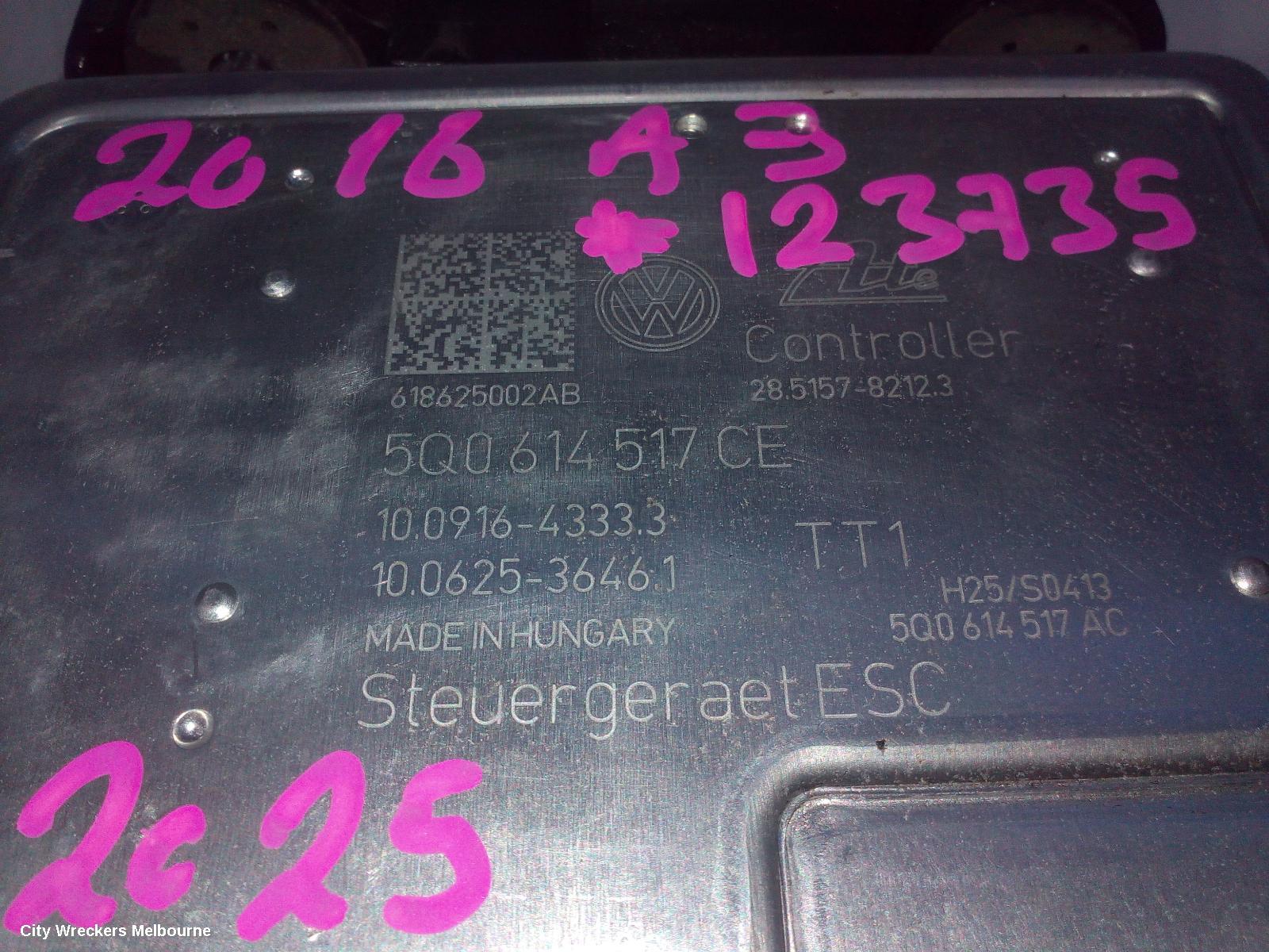 AUDI A3 ABS PUMP/MODULATOR, 8V, P/N 5Q0614517CE, 05/2013 - 10/2020 - Image 2