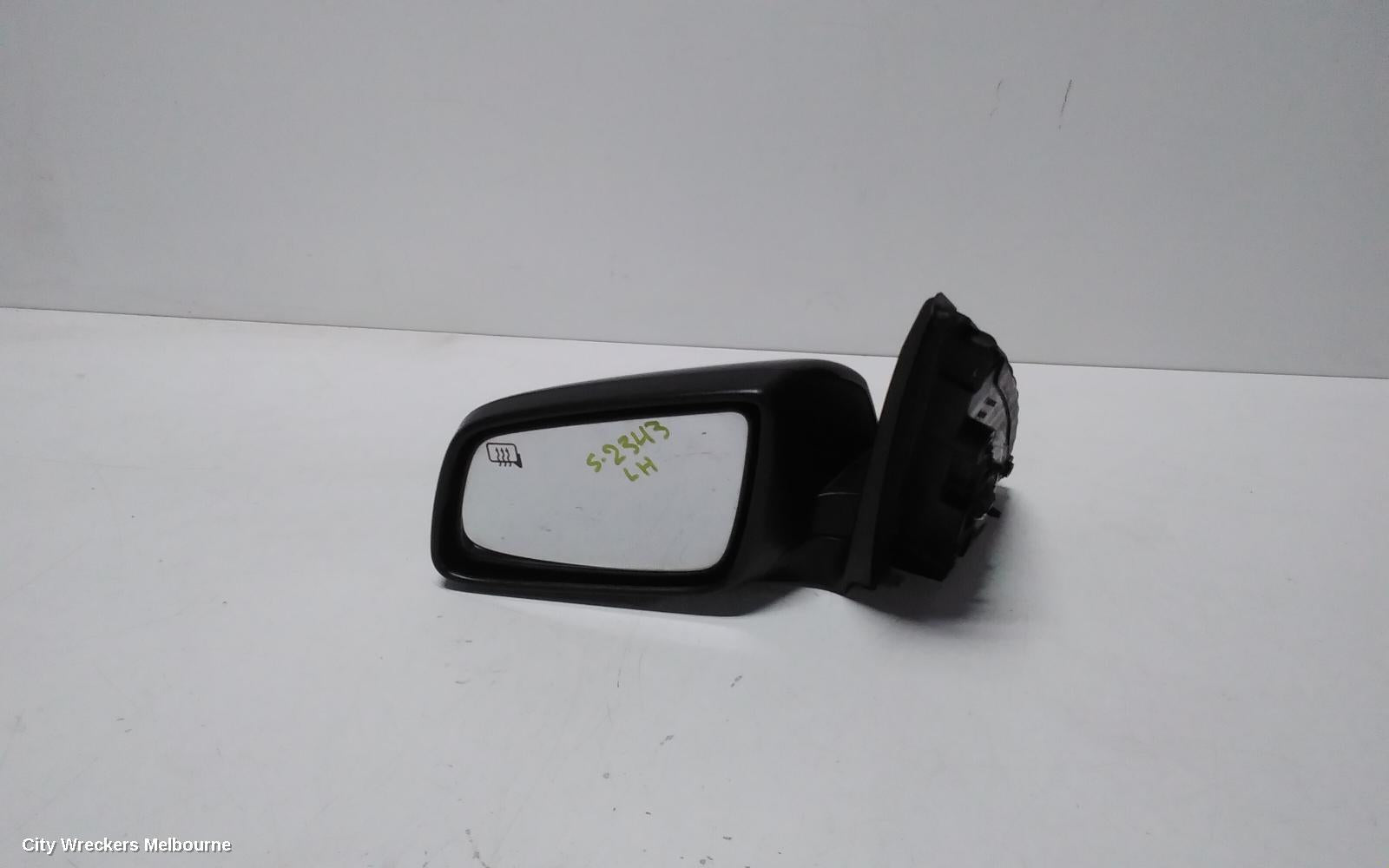 HOLDEN COMMODORE LEFT DOOR MIRROR, VE, CALAIS V, HEATED, W/ PUDDLE LAMP TYPE, 08/2006 - 04/2013 - Image 1