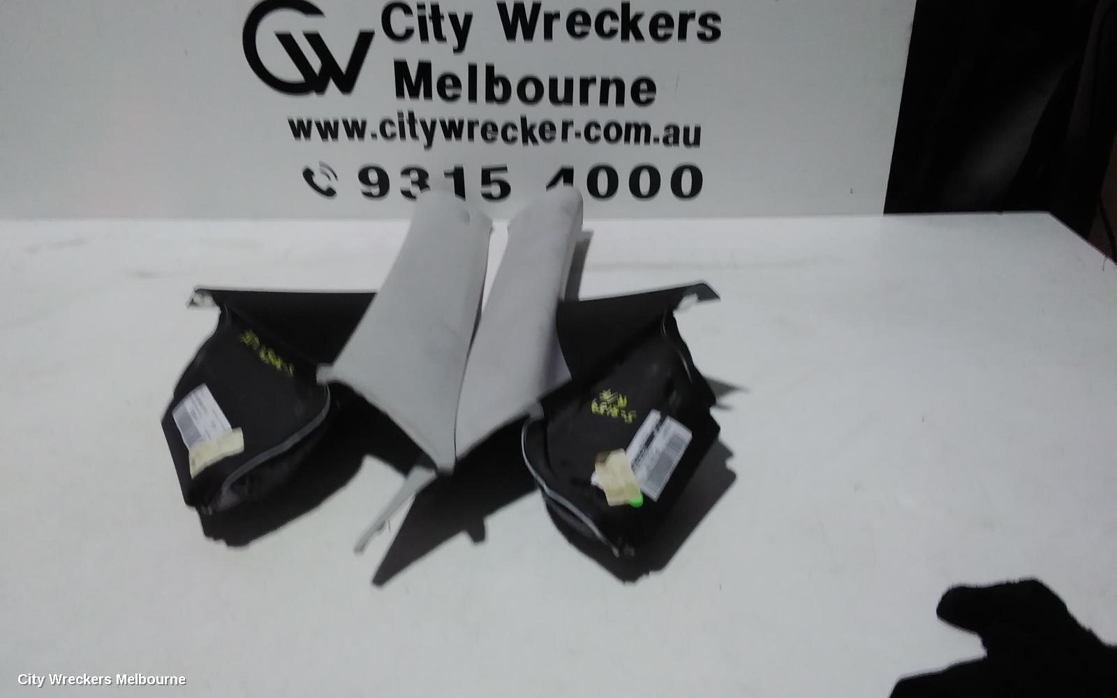 MERCEDES VITO, 447, 03/2015 ONWARDS, SIDE TRIM A PILLAR  RIGHT AND LEFT  : 100826 - Image 2