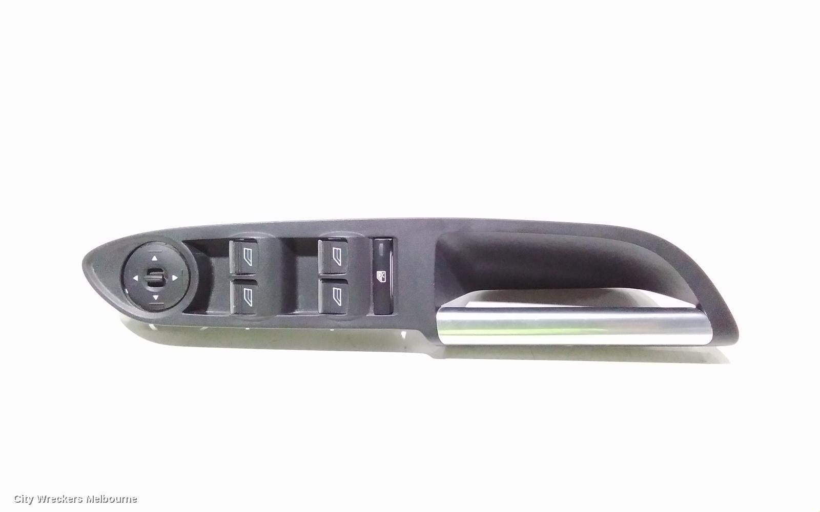 FORD ESCAPE PWR DR WIND SWITCH, RH FRONT (MASTER SWITCH), ZG, 09/2016 - 05/2020 - Image 2