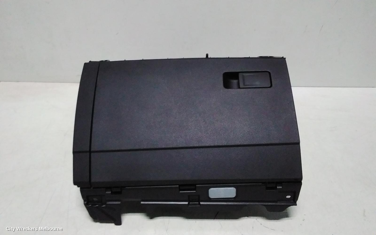 VOLKSWAGEN GOLF GLOVE BOX, GEN 8, 09/2020 ONWARDS - Image 2