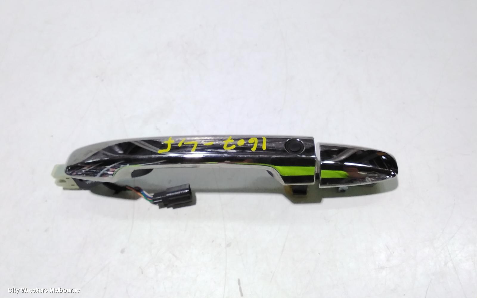 HONDA ODYSSEY DOOR HANDLE, OUTER, LH FRONT, W/ KEYLESS ENTRY TYPE, RC1, 02/2014 - 03/2022 - Image 1