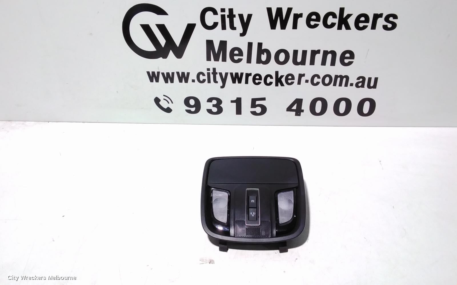 KIA SORENTO COURTESY LIGHT, UM, FRONT, NON SUNROOF CONTROLS TYPE, 03/2015 - 01/2020 - Image 1