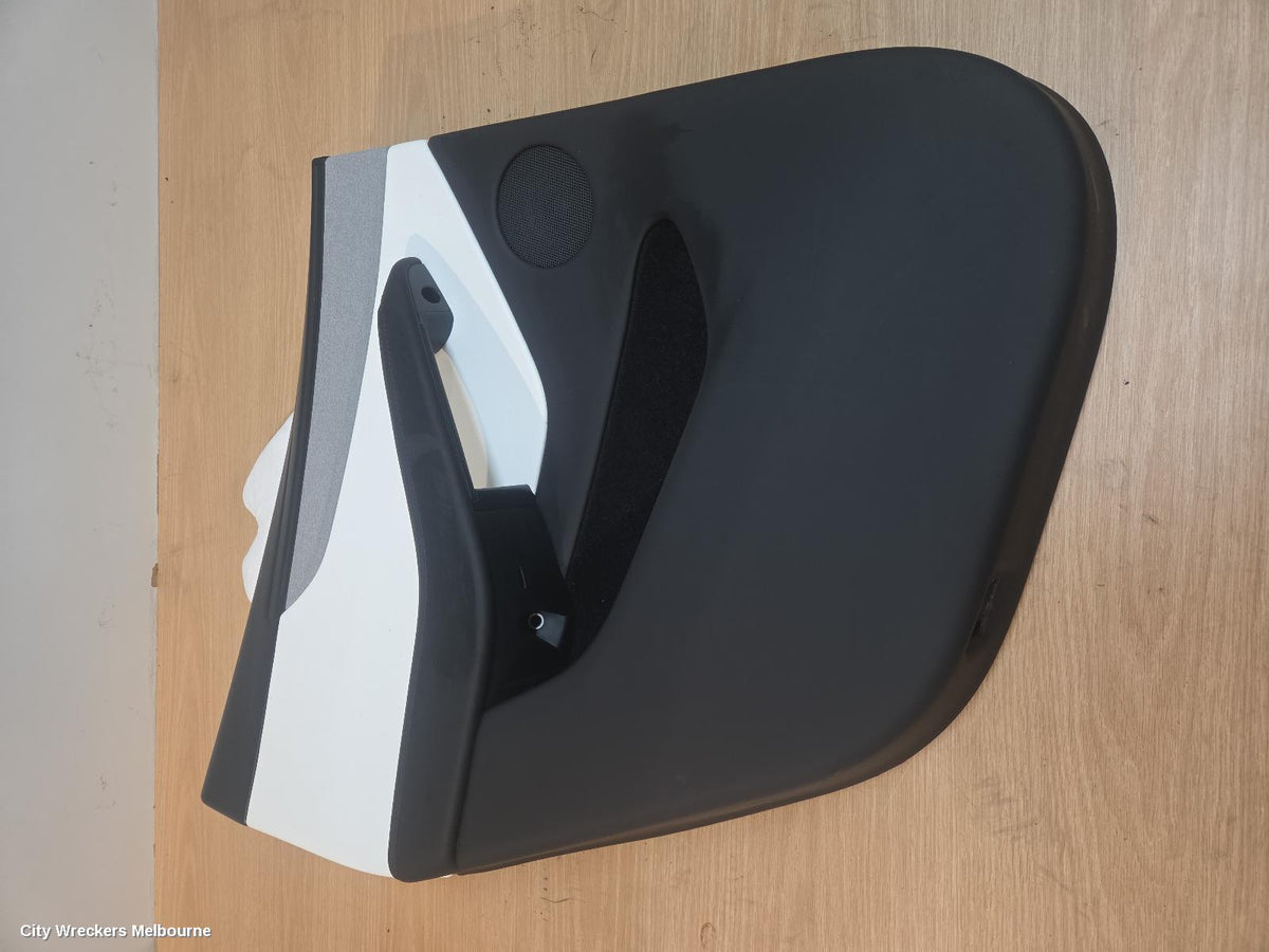 TESLA MODEL Y DOOR TRIM, 1ST GEN, 03/2022 ONWARDS - Image 1